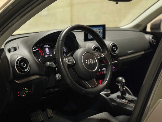 Audi A3 Sportback 1.4 TFSI Ambition Pro Line plus g-tron 110pk 2014, 7-TLL-20