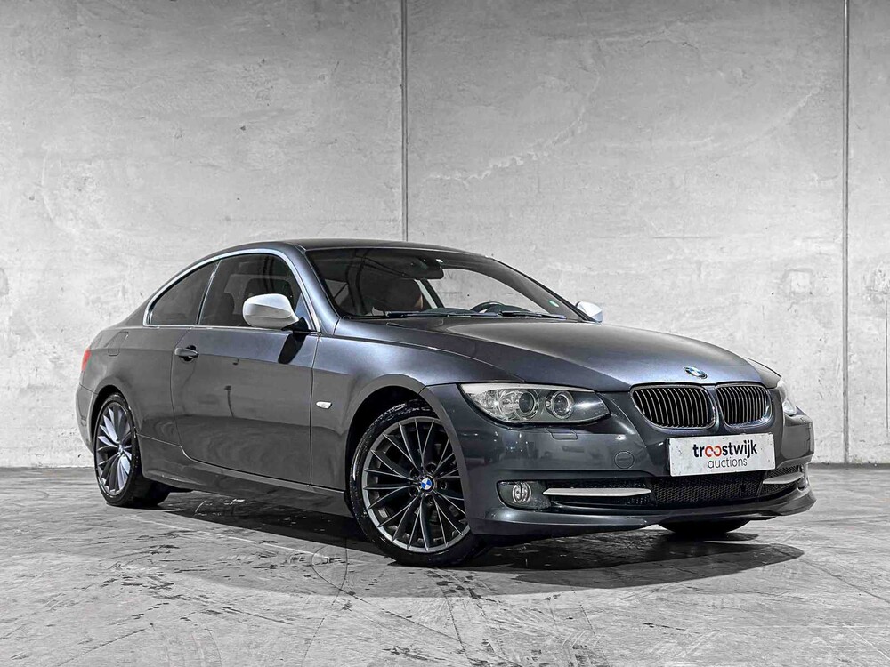 BMW 320i Corporate Lease Business Line 163PS 2012 3er Coupé, 58-TDK-4