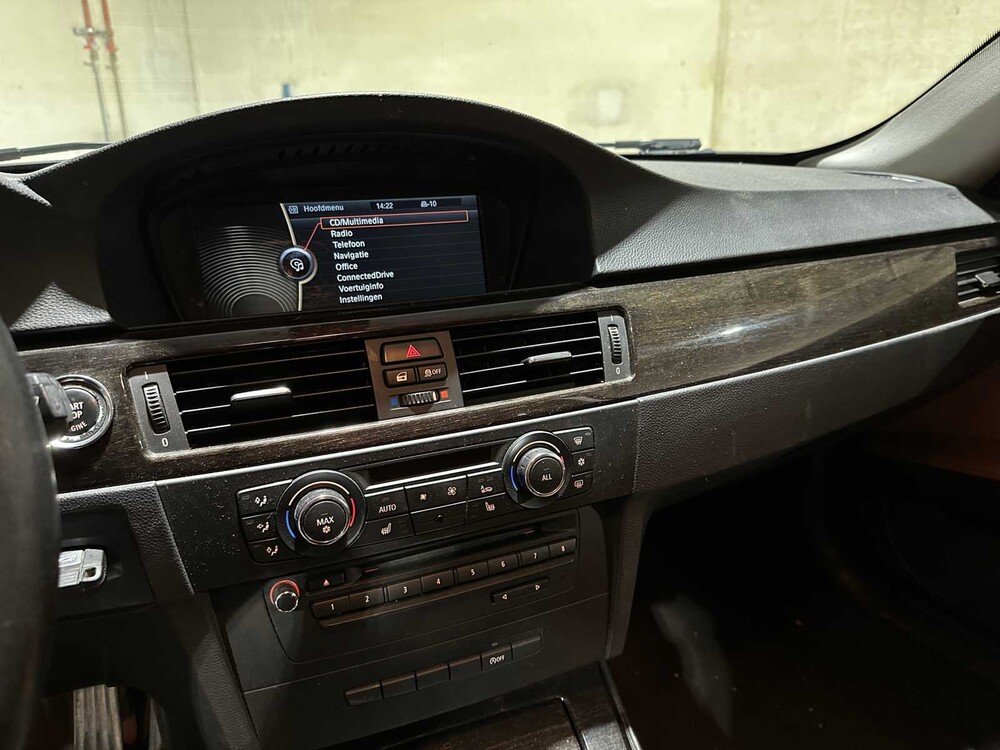 BMW 320i Corporate Lease Business Line 163PS 2012 3er Coupé, 58-TDK-4