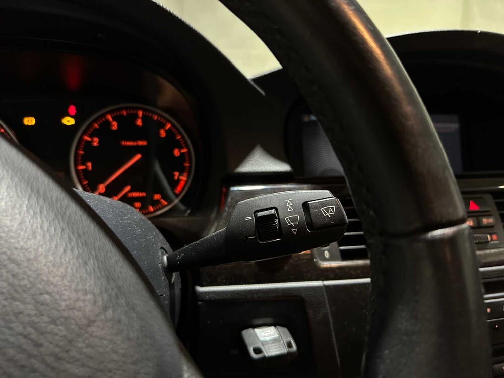 BMW 320i Corporate Lease Business Line 163PS 2012 3er Coupé, 58-TDK-4