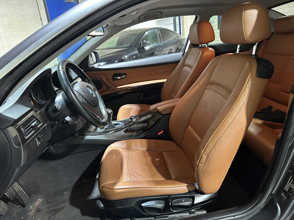 BMW 320i Corporate Lease Business Line 163PS 2012 3er Coupé, 58-TDK-4