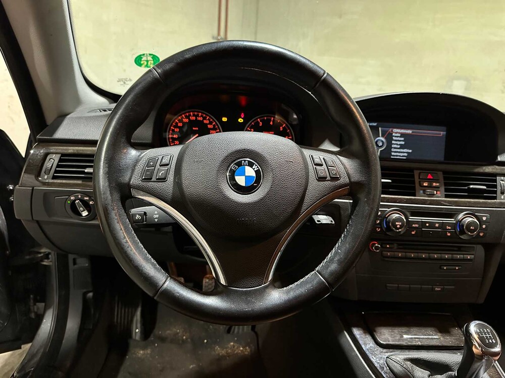 BMW 320i Corporate Lease Business Line 163PS 2012 3er Coupé, 58-TDK-4