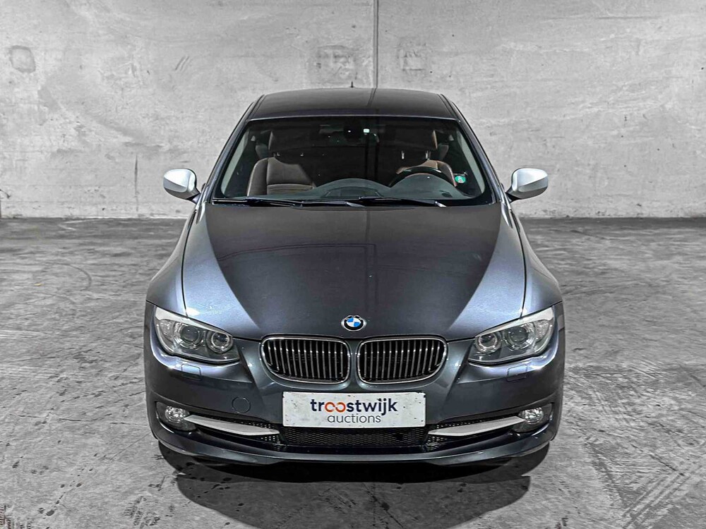 BMW 320i Corporate Lease Business Line 163PS 2012 3er Coupé, 58-TDK-4