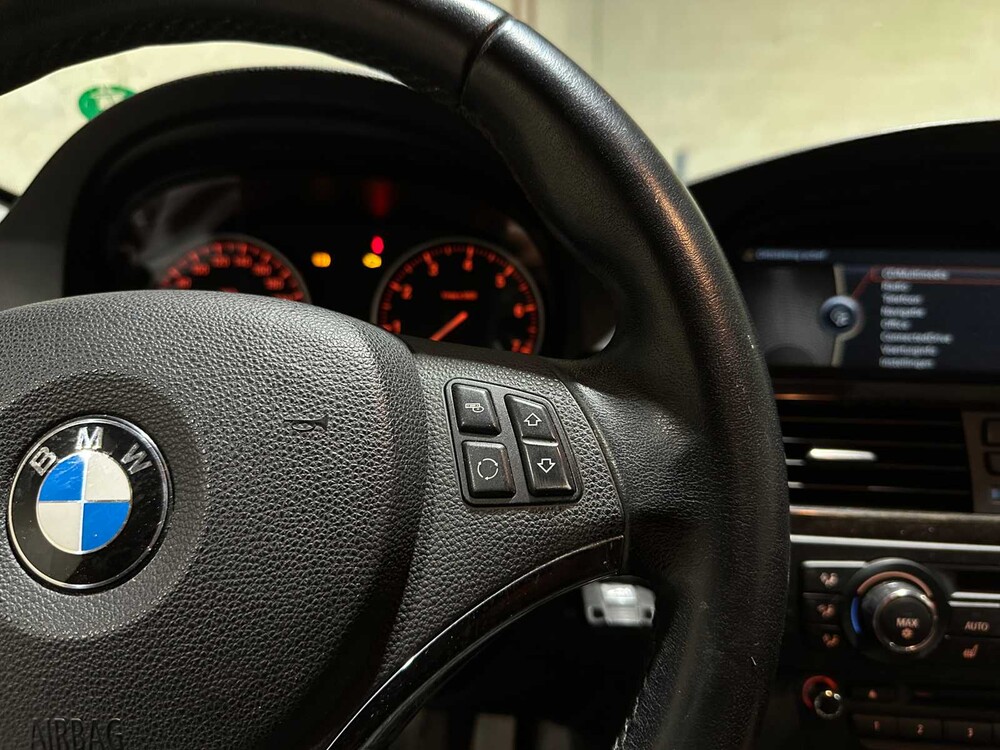 BMW 320i Corporate Lease Business Line 163PS 2012 3er Coupé, 58-TDK-4