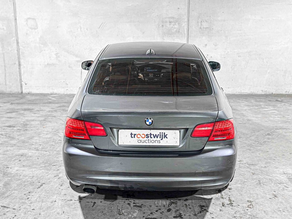 BMW 320i Corporate Lease Business Line 163PS 2012 3er Coupé, 58-TDK-4