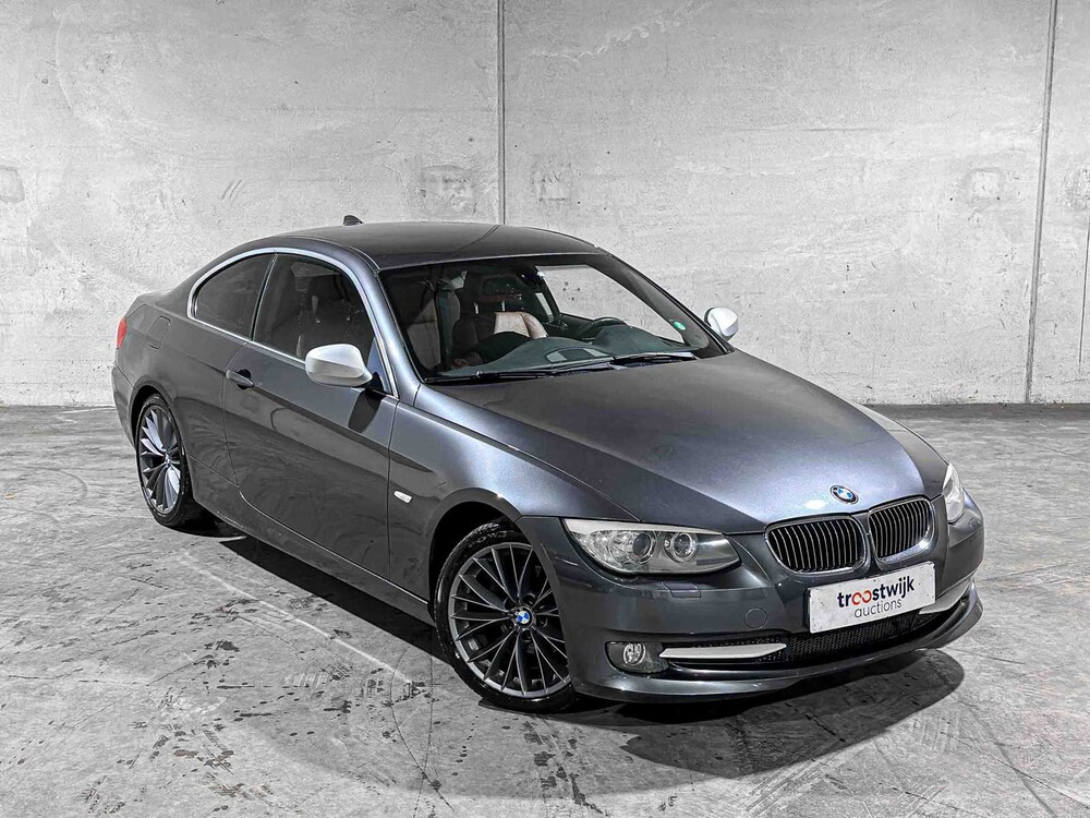 BMW 320i Corporate Lease Business Line 163PS 2012 3er Coupé, 58-TDK-4