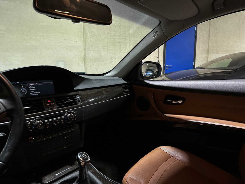 BMW 320i Corporate Lease Business Line 163PS 2012 3er Coupé, 58-TDK-4