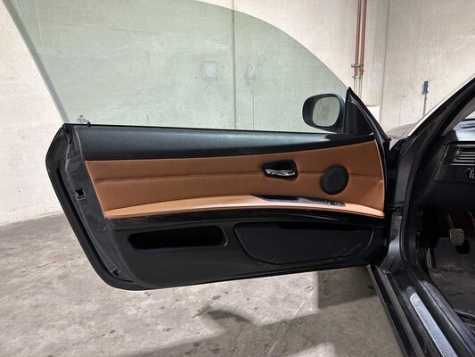 BMW 320i Corporate Lease Business Line 163pk 2012 3-serie Coupe, 58-TDK-4