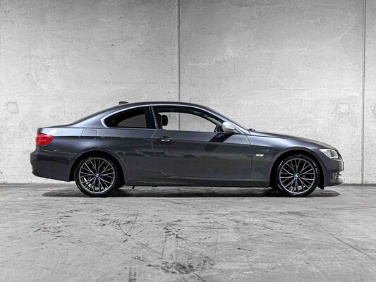 BMW 320i Corporate Lease Business Line 163pk 2012 3-serie Coupe, 58-TDK-4
