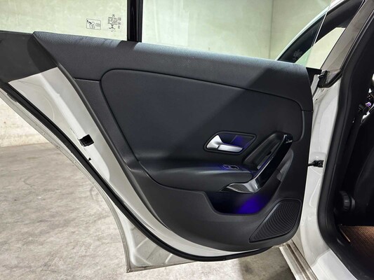 Mercedes-Benz CLA180 Premium 136PS 2020 CLA-Klasse Shooting Brake, T-731-ZZ