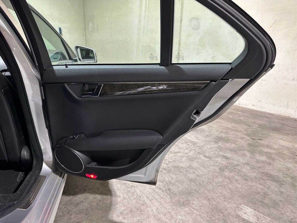 Mercedes-Benz C350 CGI 3.5 V6 BlueEFFICIENCY Elegance 292PS 2009 C-Klasse, 02-PRF-7 Youngtimer