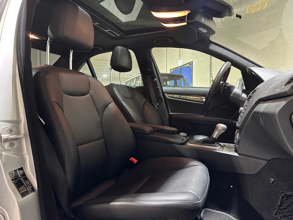 Mercedes-Benz C350 CGI 3.5 V6 BlueEFFICIENCY Elegance 292PS 2009 C-Klasse, 02-PRF-7 Youngtimer