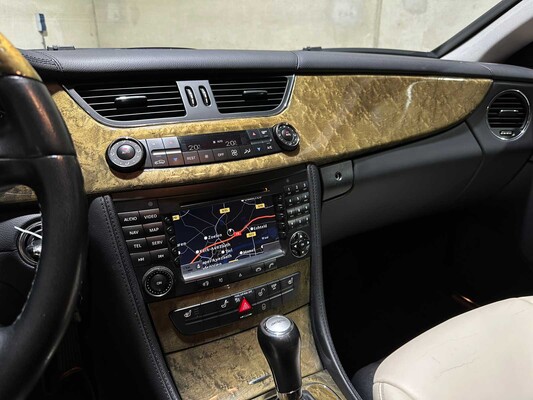 Mercedes-Benz CLS320 CDI 3.0 V6 Prestige 224pk 2008 CLS-klasse, 73-ZF-GR Youngtimer