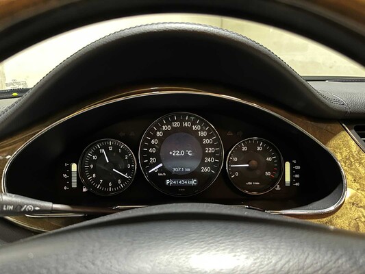Mercedes-Benz CLS320 CDI 3.0 V6 Prestige 224pk 2008 CLS-klasse, 73-ZF-GR Youngtimer