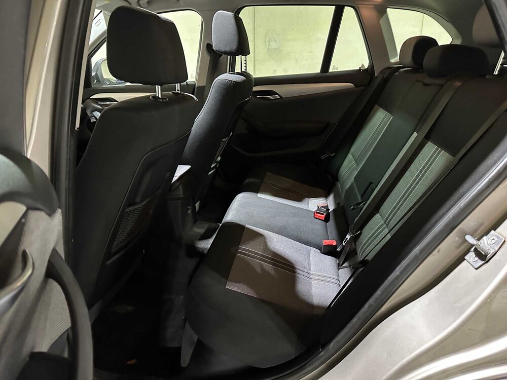 BMW X1 sDrive18i Executive 150PS 2010, 81-LHT-2