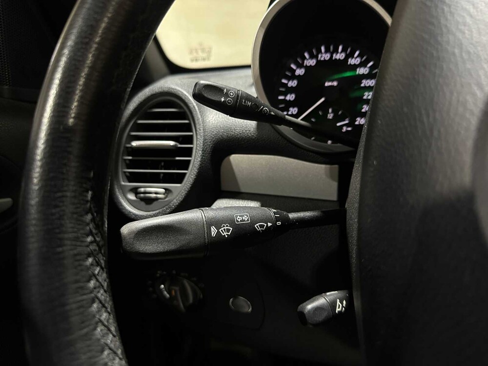 Mercedes-Benz SLK350 AMG 3.5 V6 272PS 2006 AIRSCARF, HDZ-04-L Youngtimer