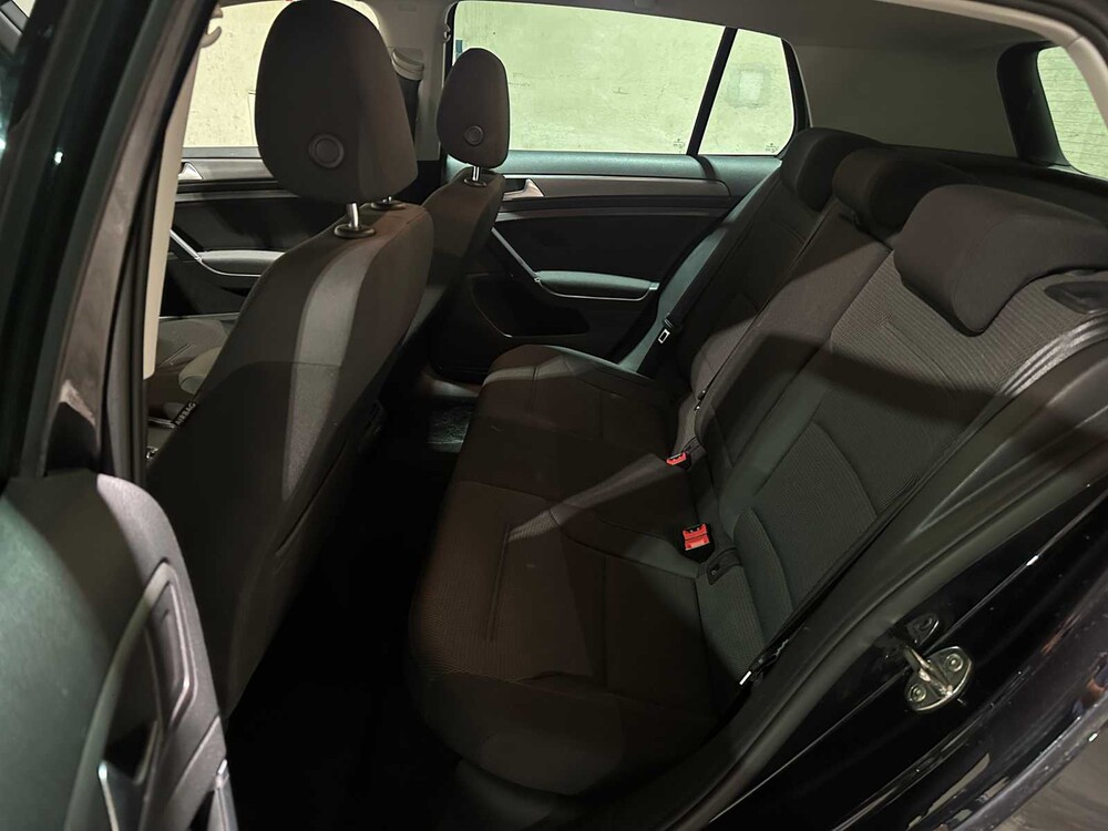 Volkswagen Golf 1.0 TSI Comfortline Business 116PS 2019, ZL-832-K