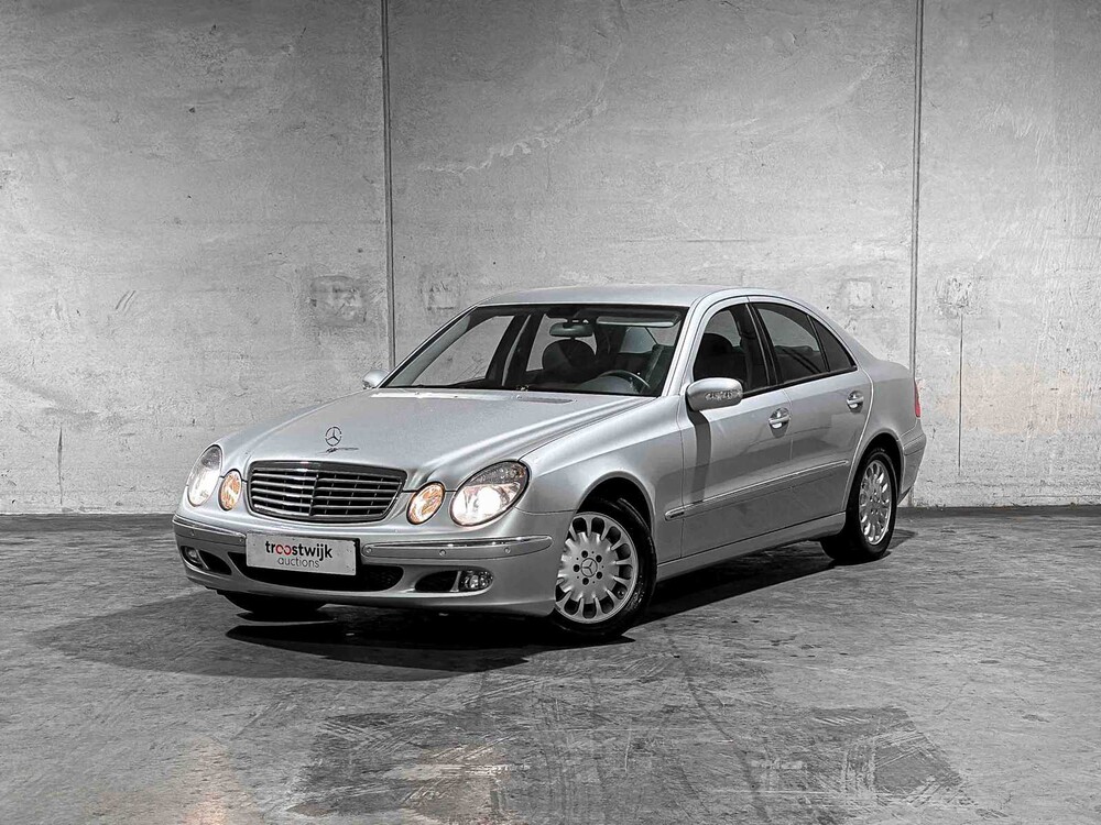 Mercedes-Benz E200 CDI Classic 122PS 2006 E-Klasse, Z-601-RT