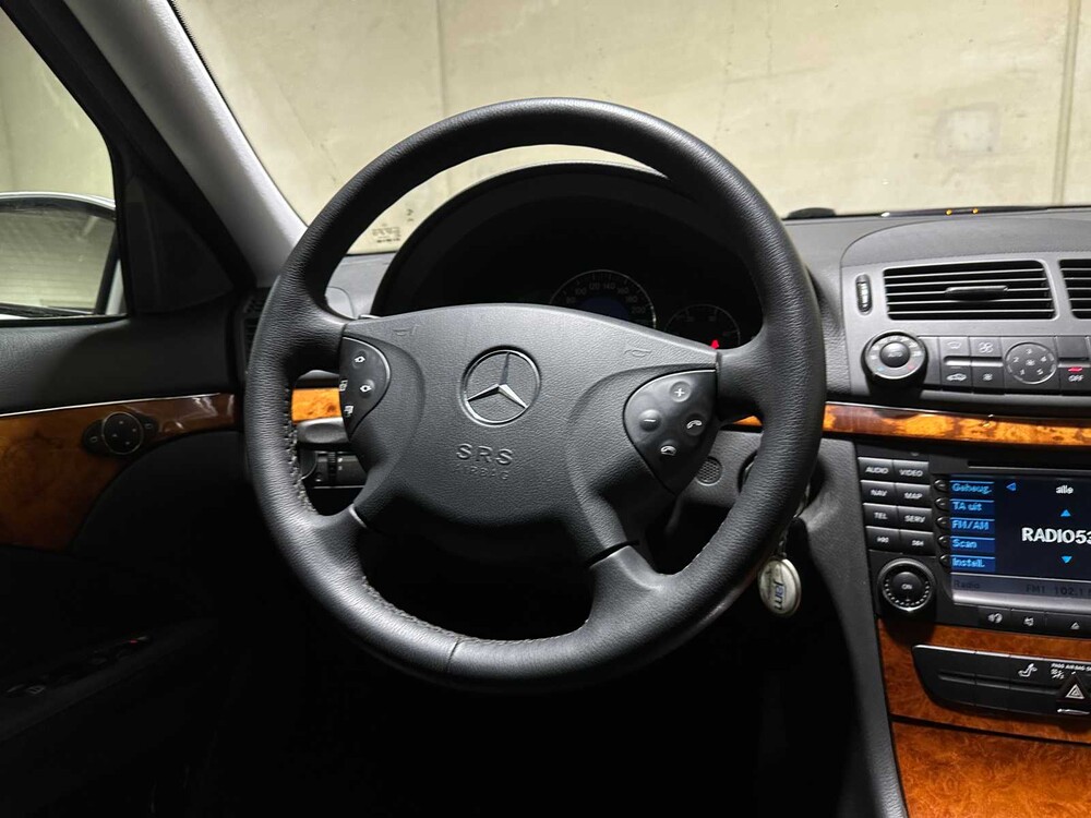 Mercedes-Benz E200 CDI Classic 122PS 2006 E-Klasse, Z-601-RT