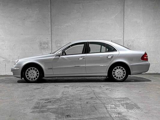 Mercedes-Benz E200 CDI Classic 122PS 2006 E-Klasse, Z-601-RT