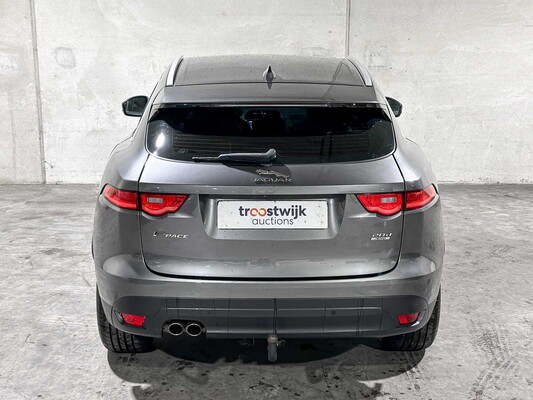 Jaguar F-PACE 2.0 Portfolio AWD 20d 179pk 2017, NL-229-D