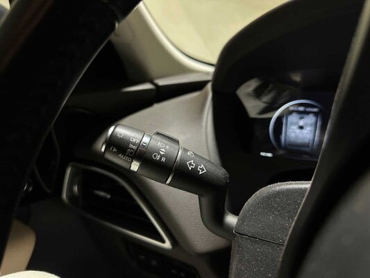 Jaguar F-PACE 2.0 Portfolio AWD 20d 179PS 2017, NL-229-D