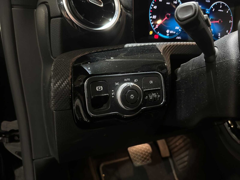 Mercedes-Benz CLA200 d Advantage CLA-Klasse Shooting Brake 150PS 2021 (Original-NL), K-136-HK