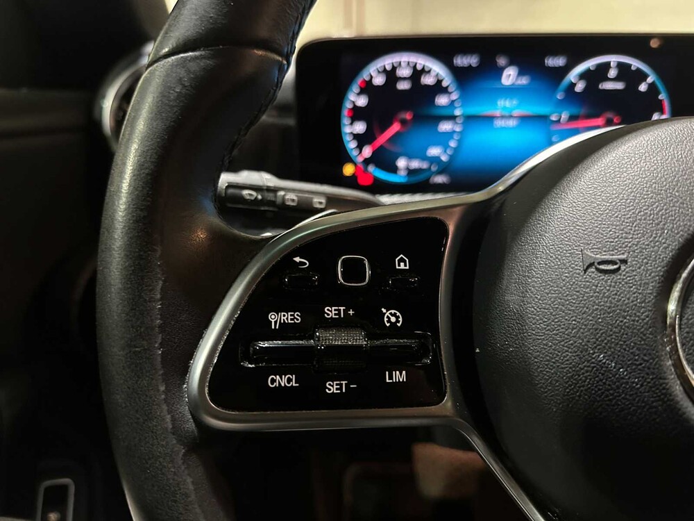 Mercedes-Benz CLA200 d Advantage CLA-Klasse Shooting Brake 150PS 2021 (Original-NL), K-136-HK