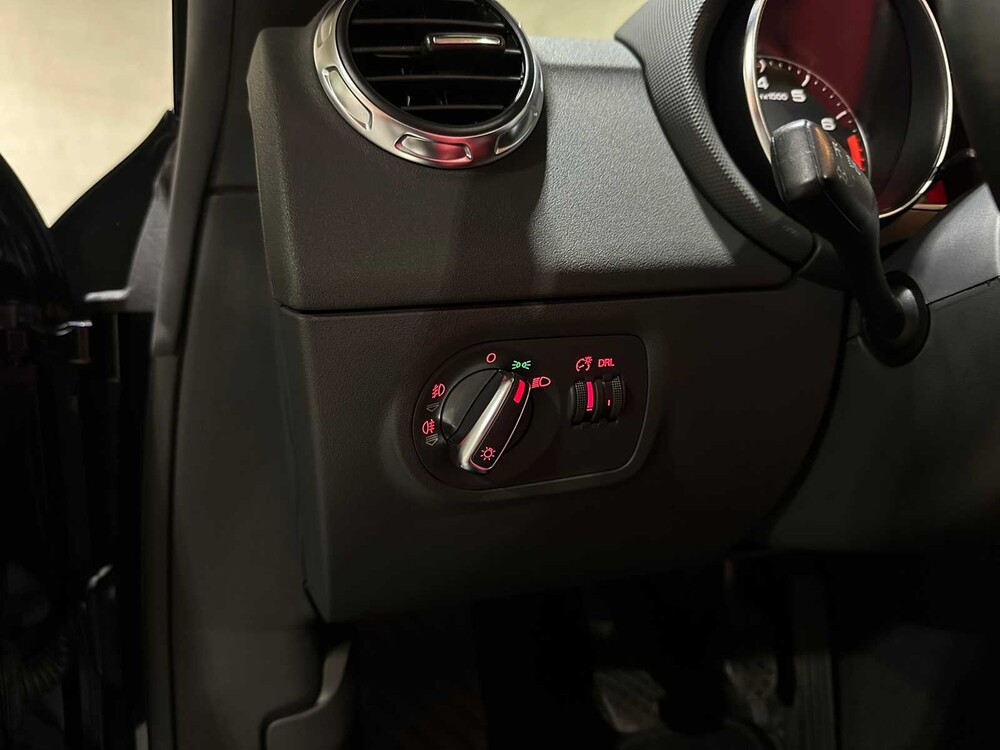 Audi TT Roadster 2.0 200PS 2008, J-005-XZ