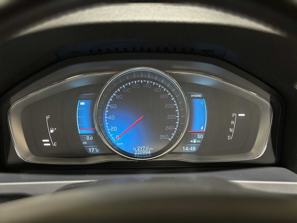 Volvo V60 2.4 D6 AWD Plug-In Hybrid Summum 215pk 2013, 9-SPL-27