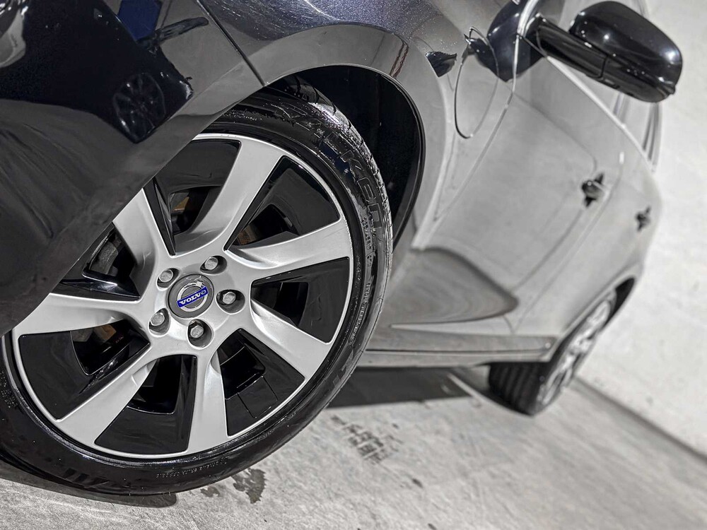 Volvo V60 2.4 D6 AWD Plug-In Hybrid Summum 215pk 2013, 9-SPL-27