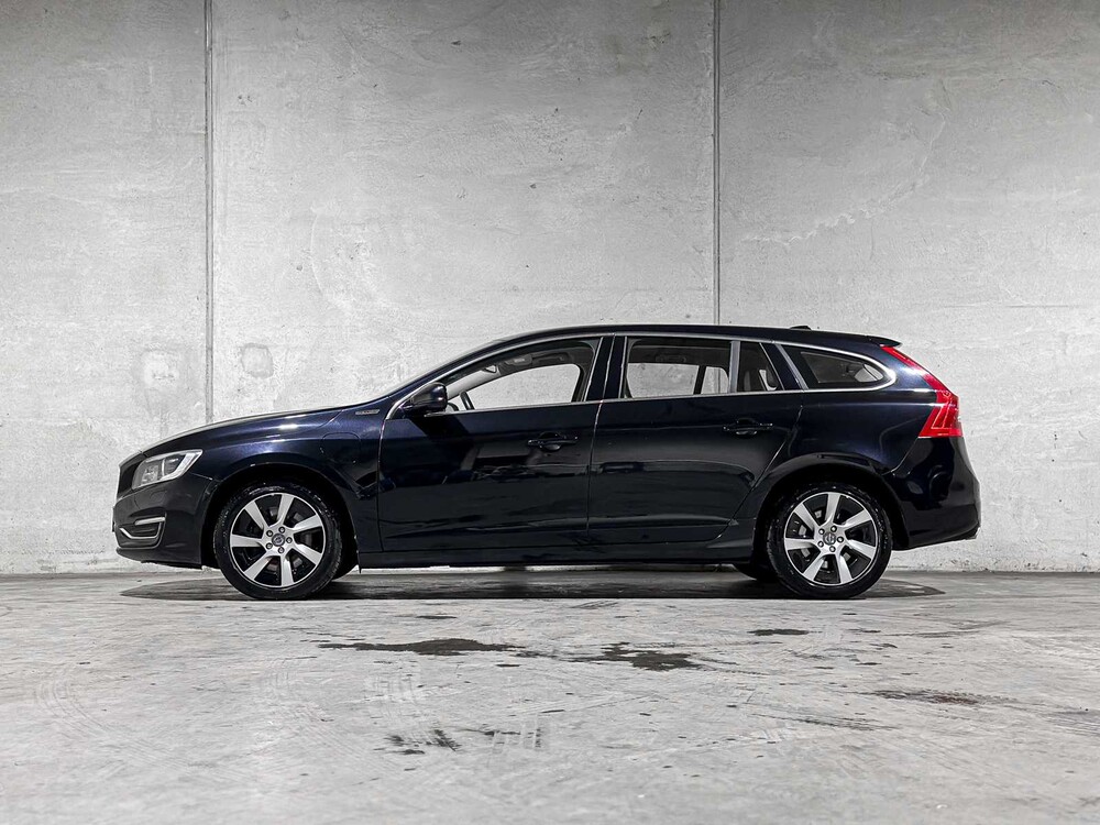 Volvo V60 2.4 D6 AWD Plug-In Hybrid Summum 215pk 2013, 9-SPL-27