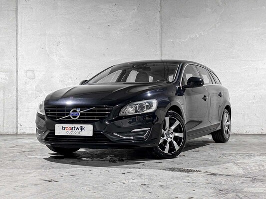Volvo V60 2.4 D6 AWD Plug-In Hybrid Summum 215pk 2013, 9-SPL-27