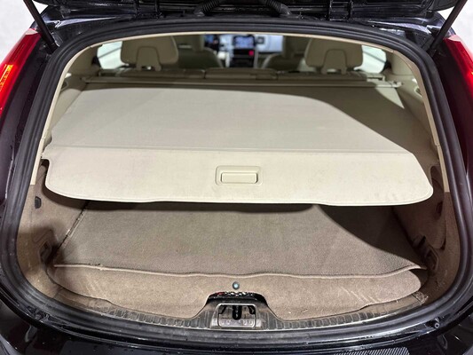 Volvo V60 2.4 D6 AWD Plug-In Hybrid Summum 215pk 2013, 9-SPL-27