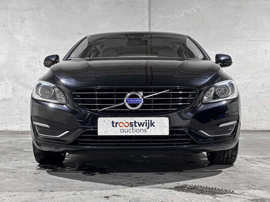 Volvo V60 2.4 D6 AWD Plug-In Hybrid Summum 215pk 2013, 9-SPL-27