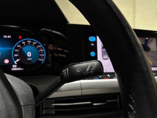 Volkswagen Golf Variant 1.5 TSI Life Business 131pk 2021 (Origineel-NL), L-152-ZR