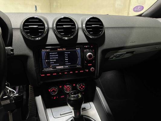 Audi TT 2.0 TFSI Quattro Pro Line 211pk 2014, GF-839-F