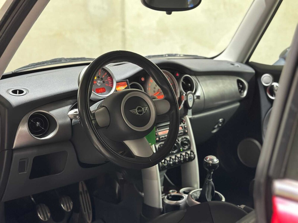 Mini Cooper S 1.6 170pk 2005, 17-KBS-7 Youngtimer