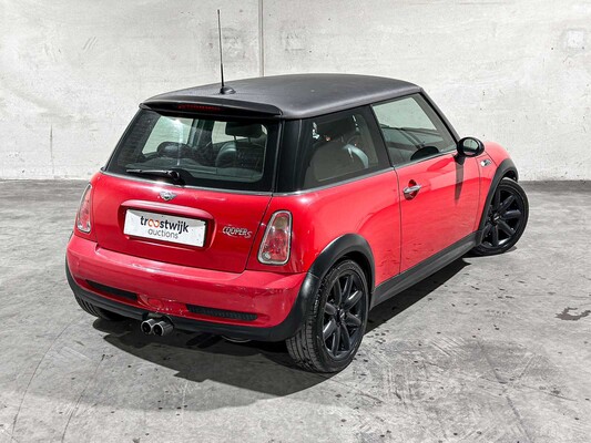 Mini Cooper S 1.6 170pk 2005, 17-KBS-7 Youngtimer