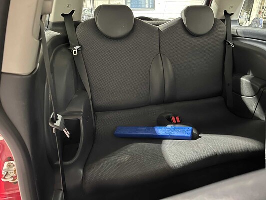 Mini Cooper S 1.6 170pk 2005, 17-KBS-7 Youngtimer