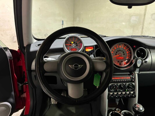 Mini Cooper S 1.6 170pk 2005, 17-KBS-7 Youngtimer