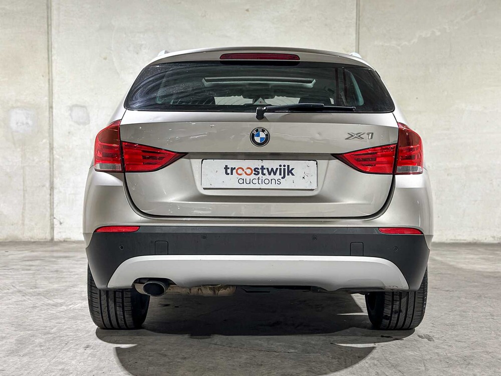 BMW X1 sDrive18i Executive 150pk 2010, 81-LHT-2
