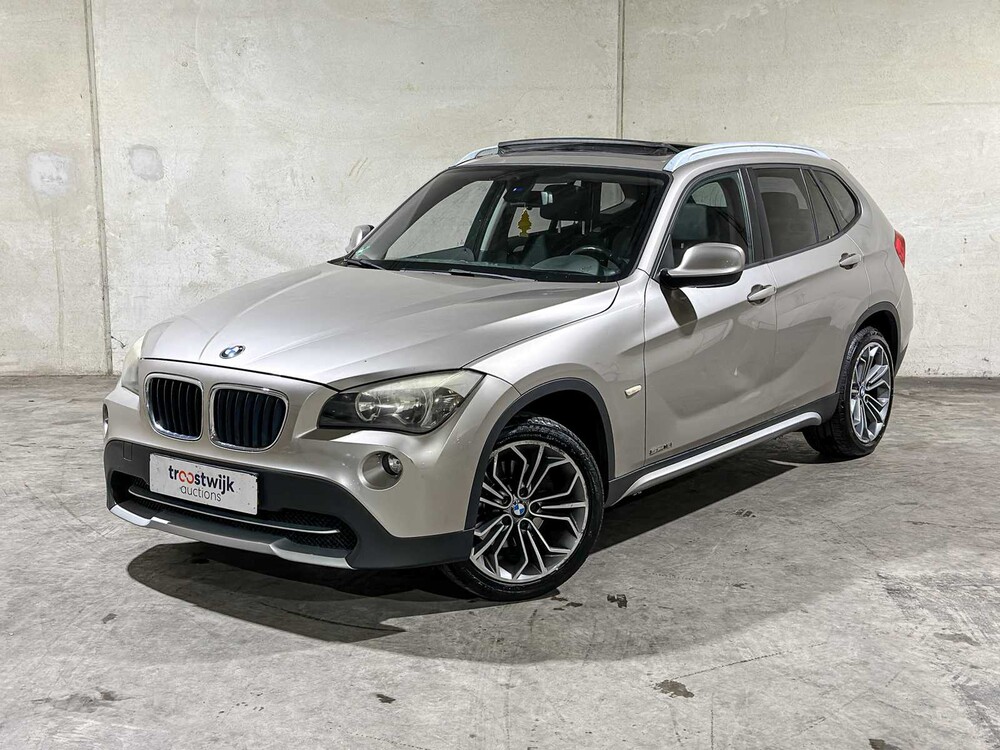 BMW X1 sDrive18i Executive 150pk 2010, 81-LHT-2