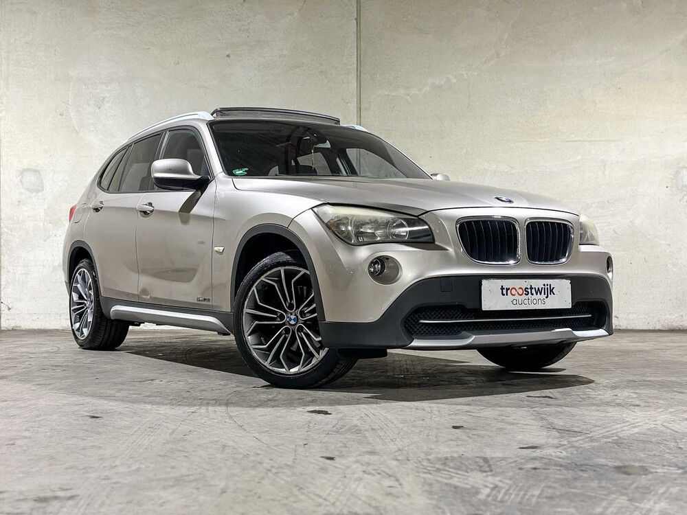 BMW X1 sDrive18i Executive 150pk 2010, 81-LHT-2