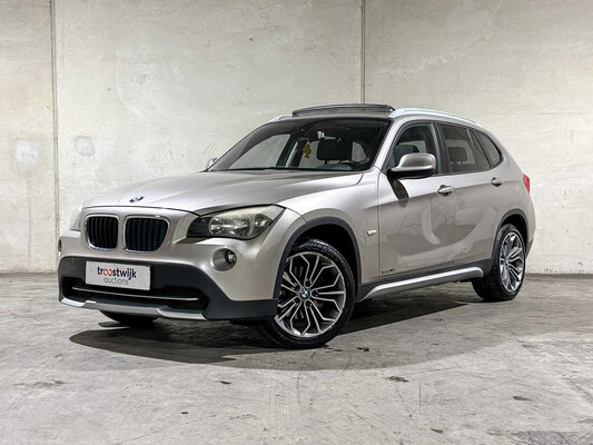 BMW X1 sDrive18i Executive 150pk 2010, 81-LHT-2