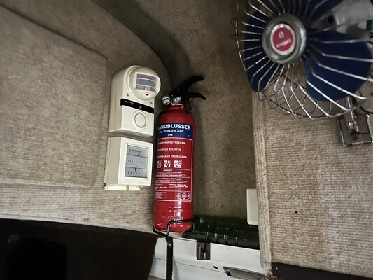 Volkswagen T3 Kampeerwagen 1980, KF-62-DX Camper