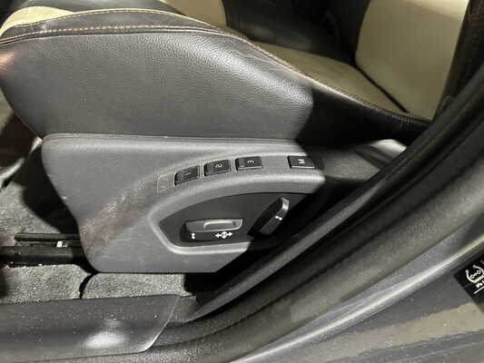 Volvo V60 Cross Country 2.0 D4 Summum 191pk 2015, HF-783-B