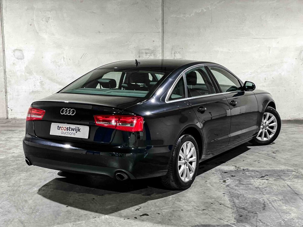 Audi A6 Limousine 2.8 FSI Pro Line Business 204pk 2013, 02-ZVZ-8