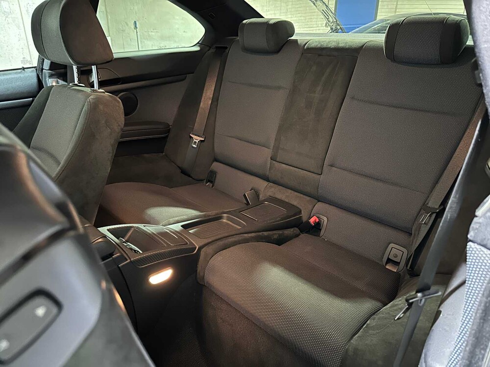 BMW 335i Executive M-Sport 306pk 2007 3-serie Coupé, RJ-584-B (Handgeschakeld)