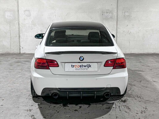 BMW 335i Executive M-Sport 306pk 2007 3-serie Coupé, RJ-584-B (Handgeschakeld)